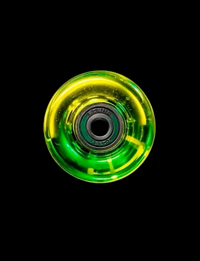 live Apple Watch face — Electric Wheel by Watch Lux